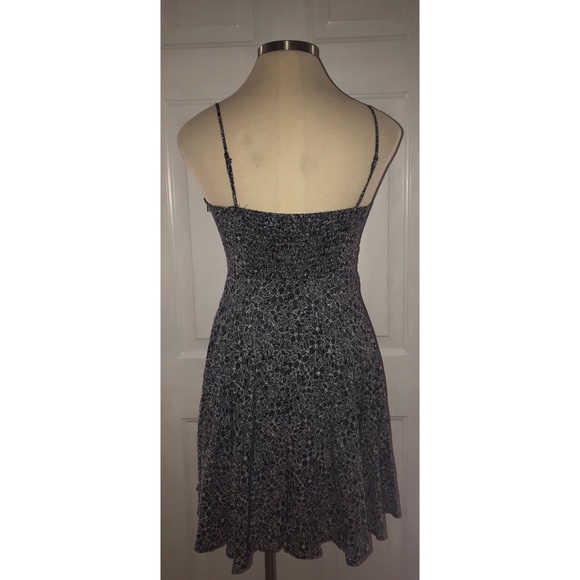 Old navy Skater dress - Picture 2 of 2